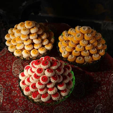 باقلوا و شیرینی سنتی فرح